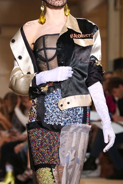 Look 80